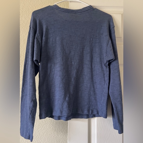 Universal Thread Blue Long Sleeve - Picture 3 of 4